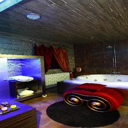 Boutique Palacio De La Serna 4*