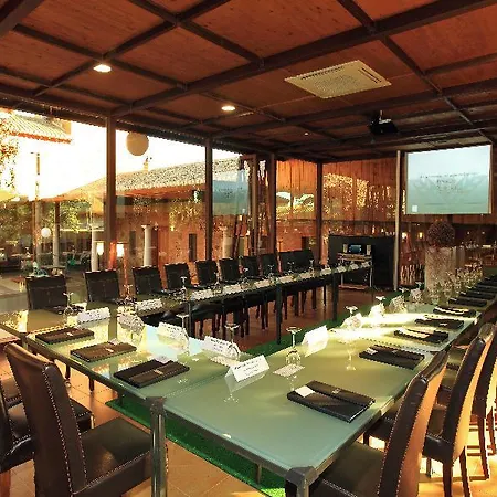 Hotel Boutique Palacio De La Serna 4*